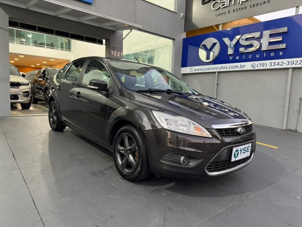 Ford Focus 2.0 16V/ 2.0 16V Flex 5p