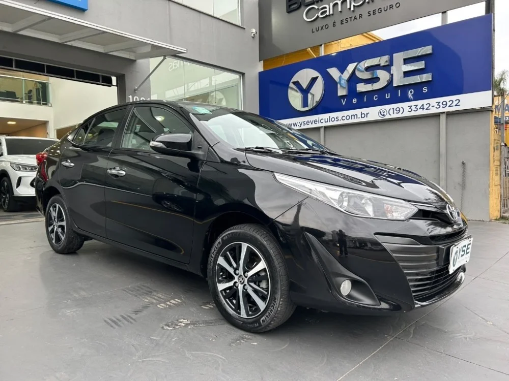 Toyota YARIS XLS Sedan 1.5 Flex 16V 4p Aut.
