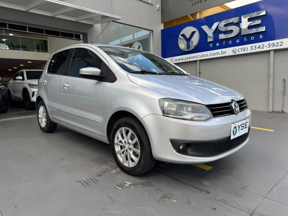 VW - VolksWagen Fox 1.6 Mi Total Flex 8V 5p